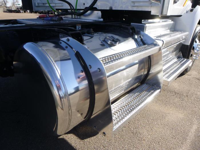 2019 Peterbilt 579-23