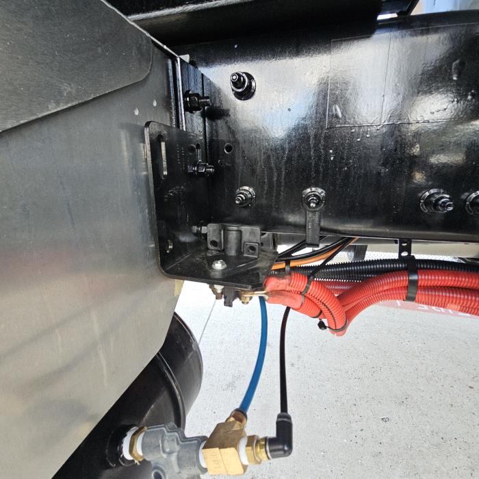 2026 Peterbilt 548-10