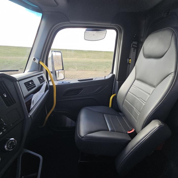 2026 Peterbilt 548-29