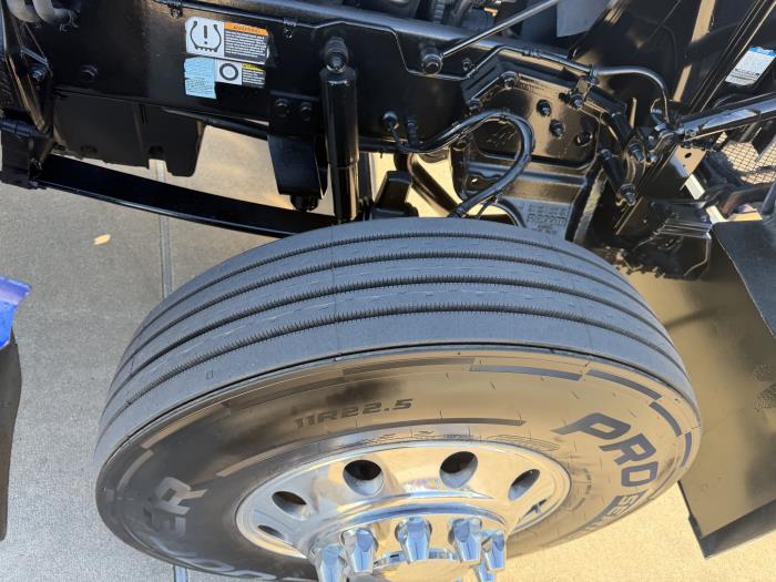 2022 Kenworth W990-21