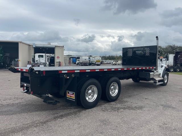 2026 Peterbilt 548-6