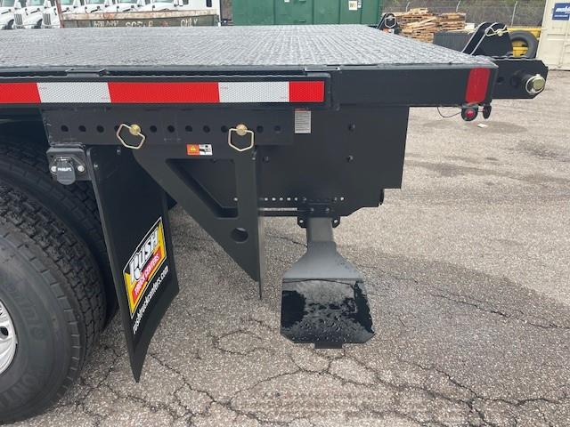 2026 Peterbilt 548-9