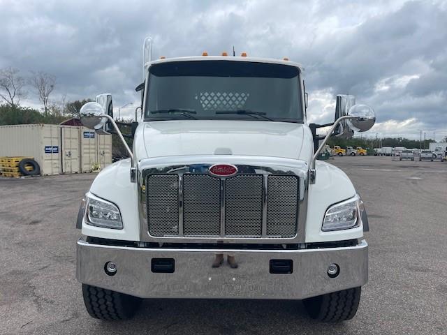 2026 Peterbilt 548-7