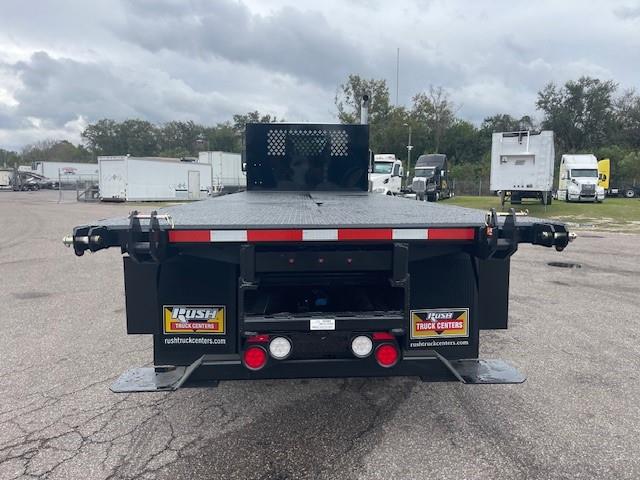 2026 Peterbilt 548-8