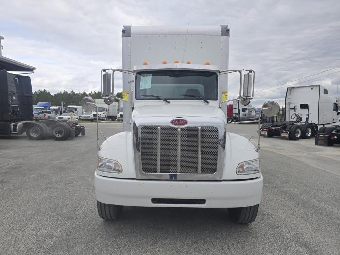 2020 Peterbilt 337-7