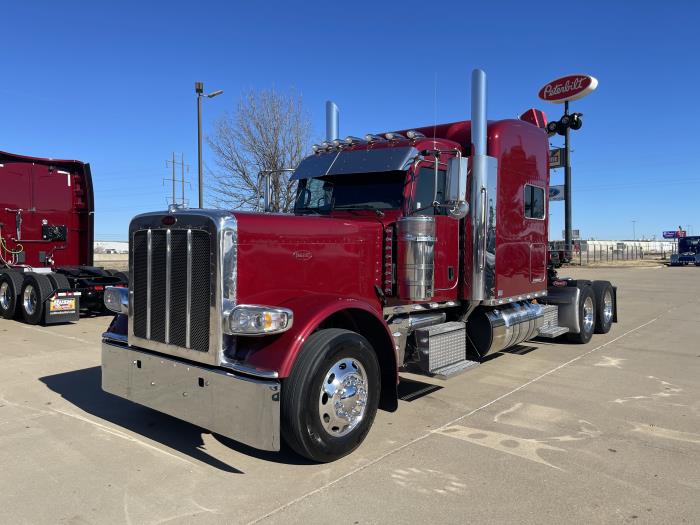 2024 Peterbilt 389-0