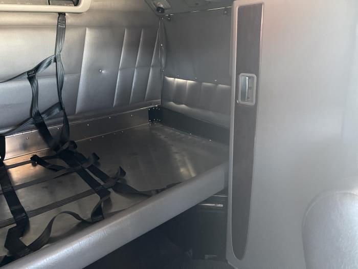 2024 Peterbilt 389-23