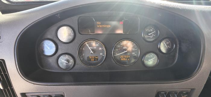 2020 Peterbilt 337-22