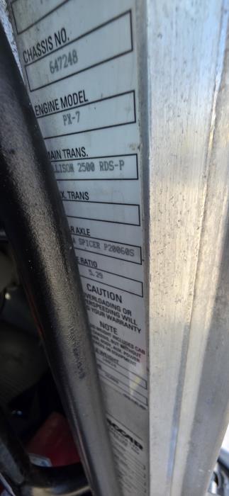 2020 Peterbilt 337-28