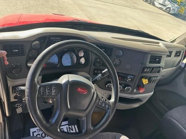 2020 Peterbilt 579-5