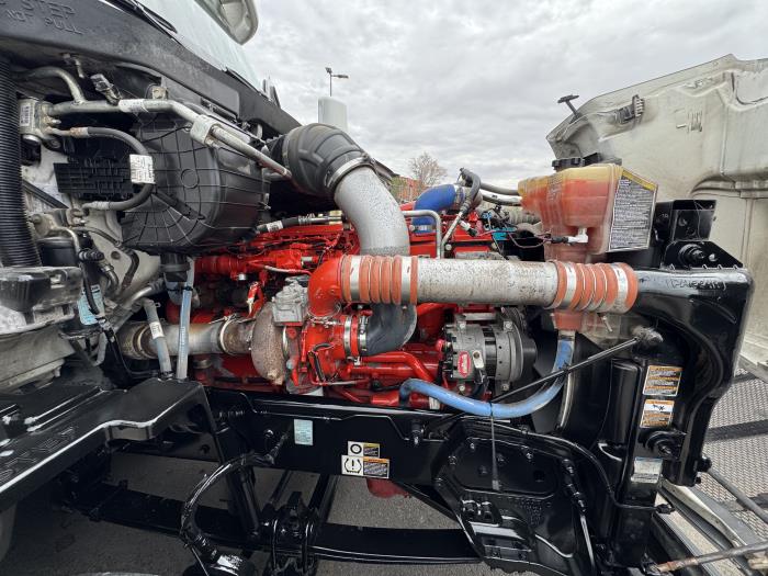 2021 Peterbilt 579-9