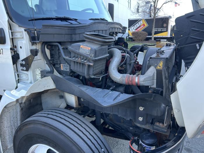 2021 International MV607-8