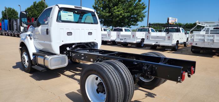 2026 Ford F-750-0