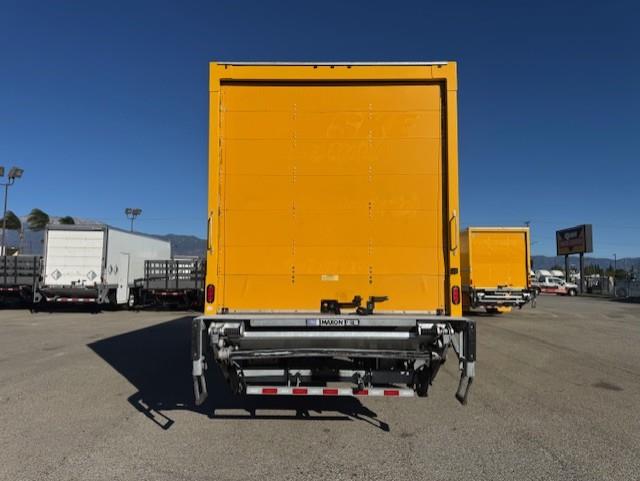 2020 Freightliner Business Class M2 106-6