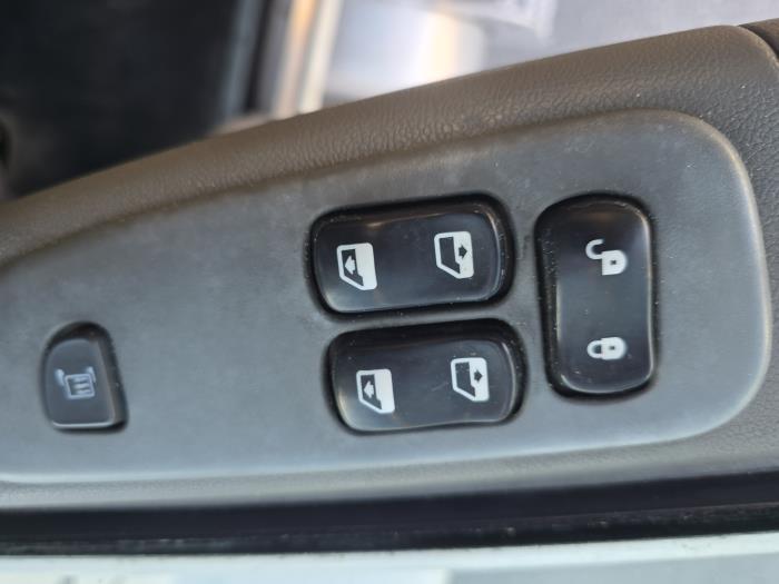 2020 Peterbilt 337-46