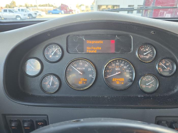 2020 Peterbilt 337-47