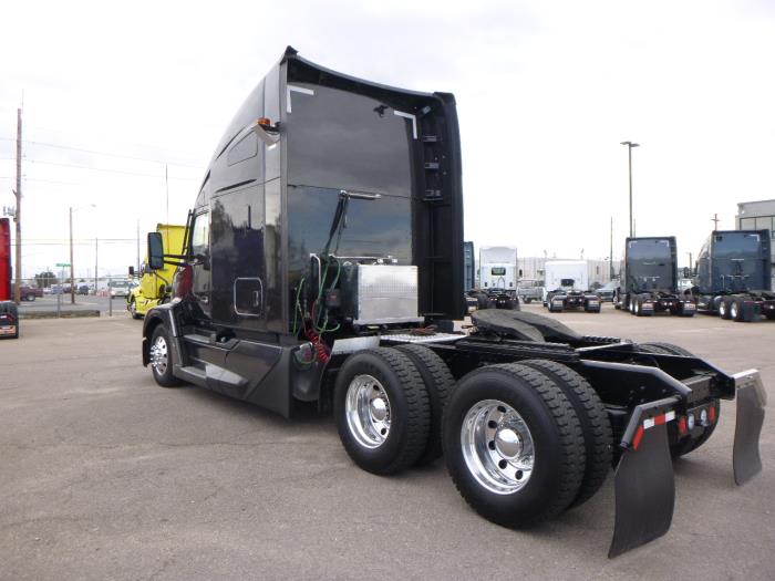 2023 Kenworth T680-2