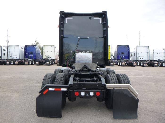 2023 Kenworth T680-3