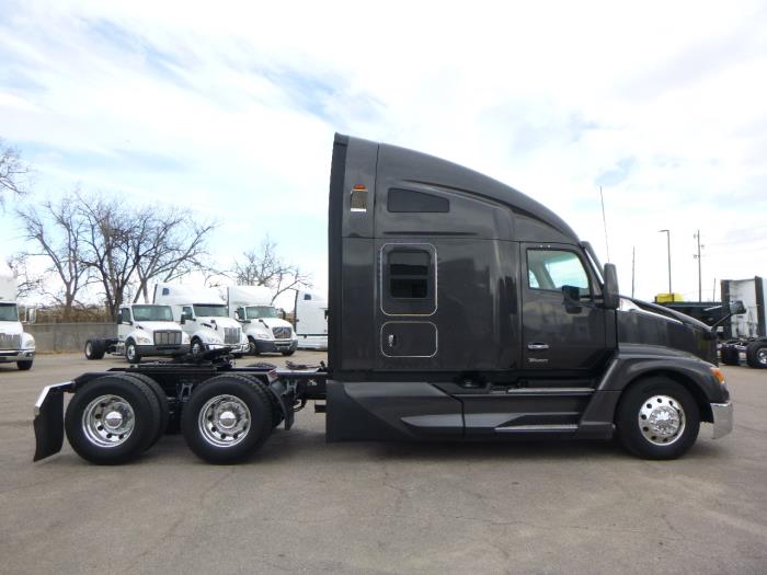 2023 Kenworth T680-7