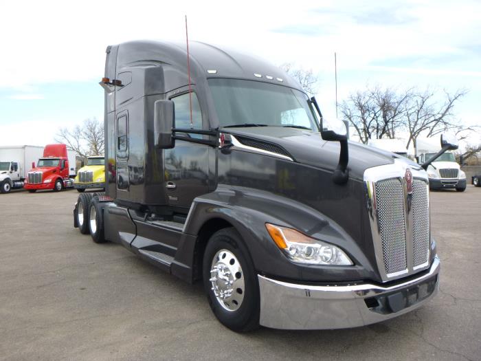 2023 Kenworth T680-8