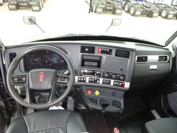 2023 Kenworth T680-14