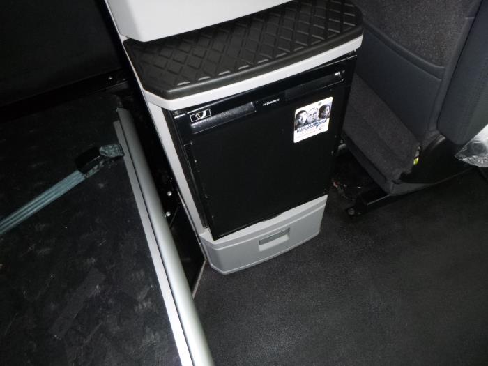 2023 Kenworth T680-21