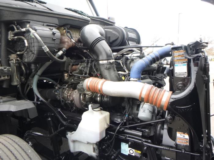 2023 Kenworth T680-33