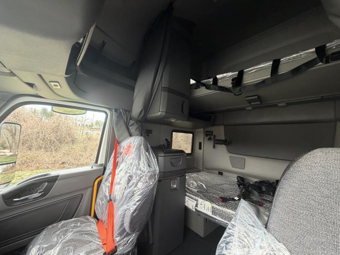 2026 International LT625-14