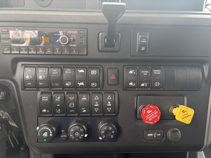 2026 International LT625-12