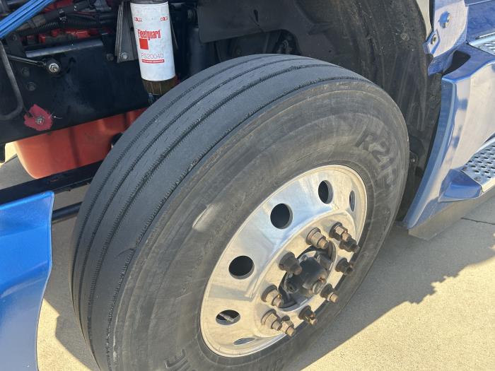 2022 International LT625-13