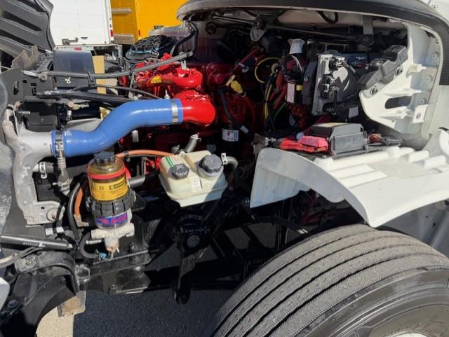 2019 Freightliner Business Class M2 106-14