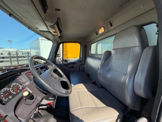 2019 Freightliner Business Class M2 106-17