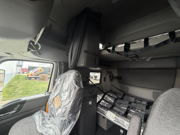 2026 International LT625-18