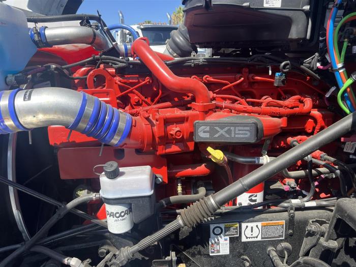 2026 Peterbilt 567-15