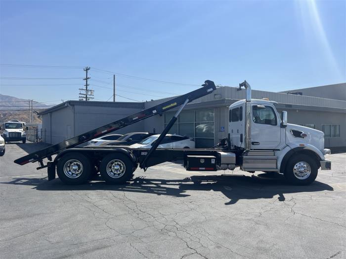 2026 Peterbilt 567-27