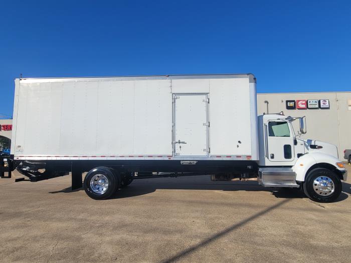 2020 Peterbilt 337-5