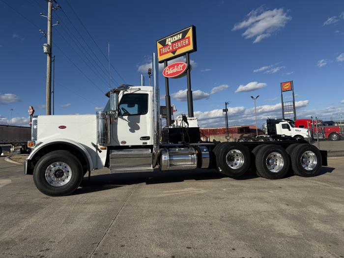 2026 Peterbilt 589-4