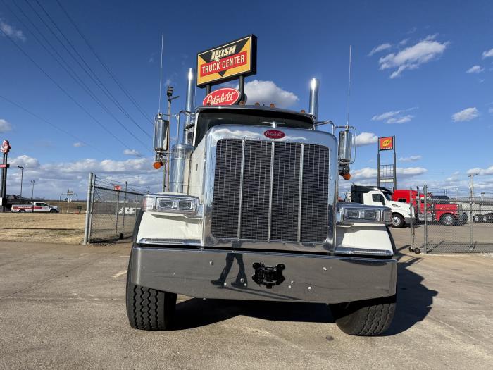 2026 Peterbilt 589-8