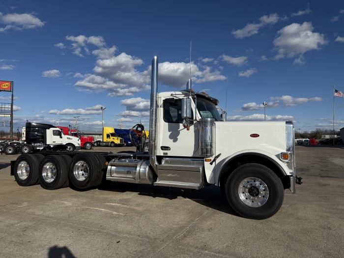 2026 Peterbilt 589-13