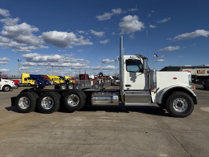 2026 Peterbilt 589-14