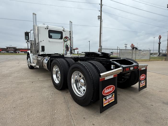 2026 Peterbilt 589-7