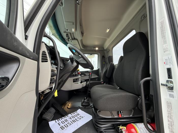 2026 Peterbilt 589-15