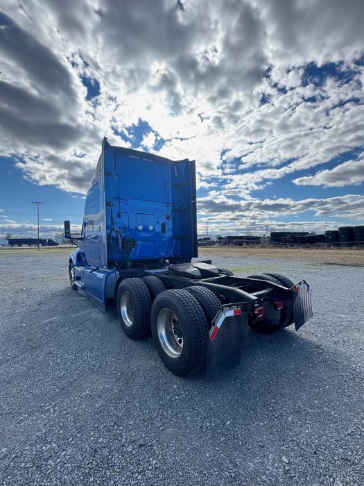 2022 International LT625-6