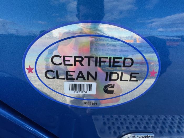 2022 International LT625-8