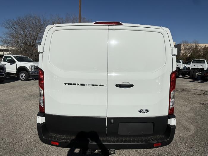2026 Ford Transit 350 HD-4