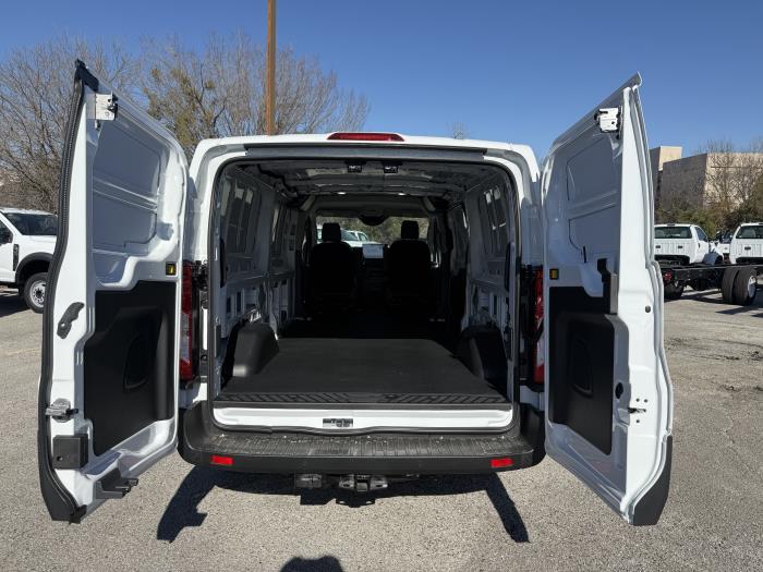 2026 Ford Transit 350 HD-9