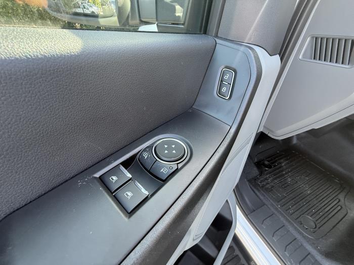 2026 Ford F-550-7