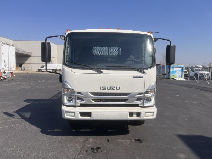 2026 Isuzu NPR-HD-2