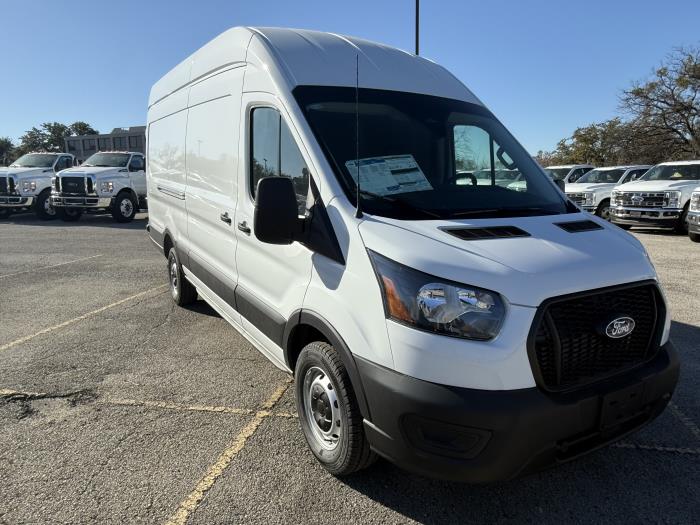 2026 Ford Transit-250-7