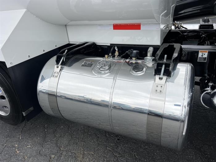 2026 Peterbilt 567-5